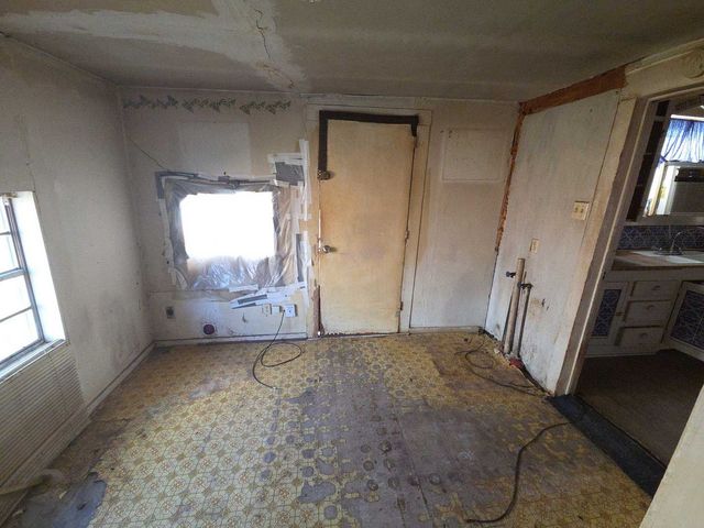 226 W Texas Street, Denison, TX 75020