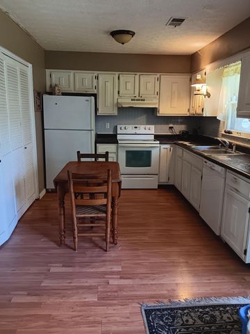 222 HOLIDAY Road, Winchester, KY 40391