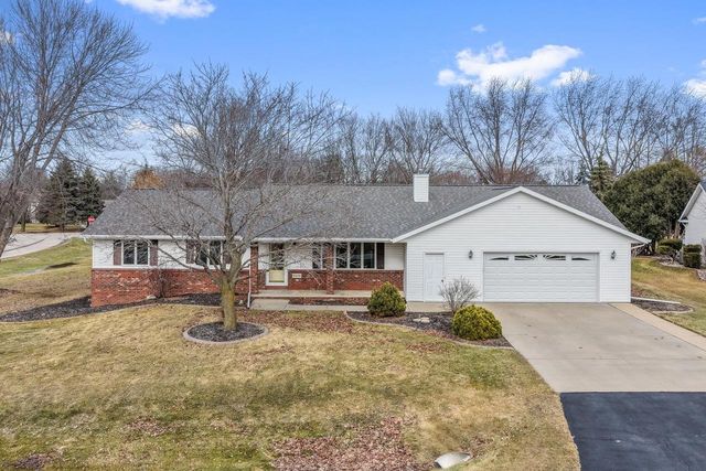 W6736 GREENWILLOW LANE, Greenville, WI 54942