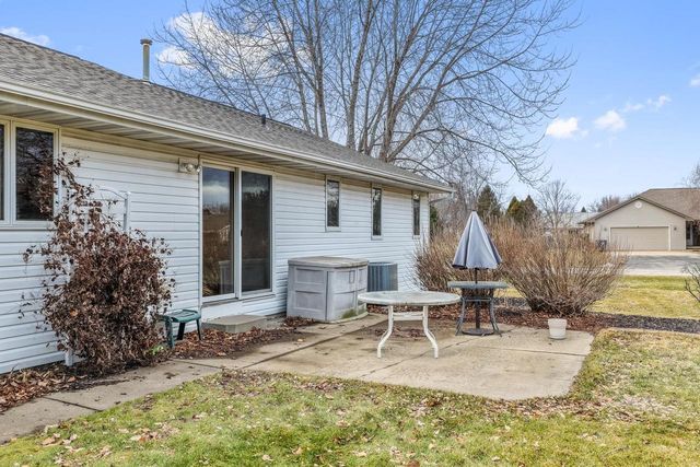 W6736 GREENWILLOW LANE, Greenville, WI 54942