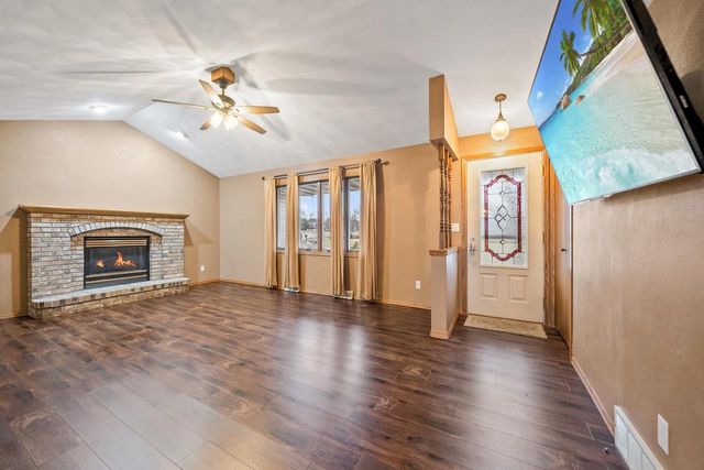 W6736 GREENWILLOW LANE, Greenville, WI 54942