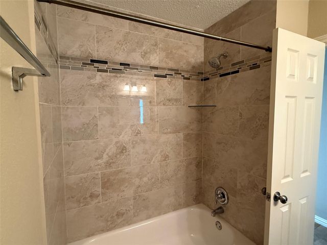 2806 Great Lakes Avenue, Sugar Land, TX 77479