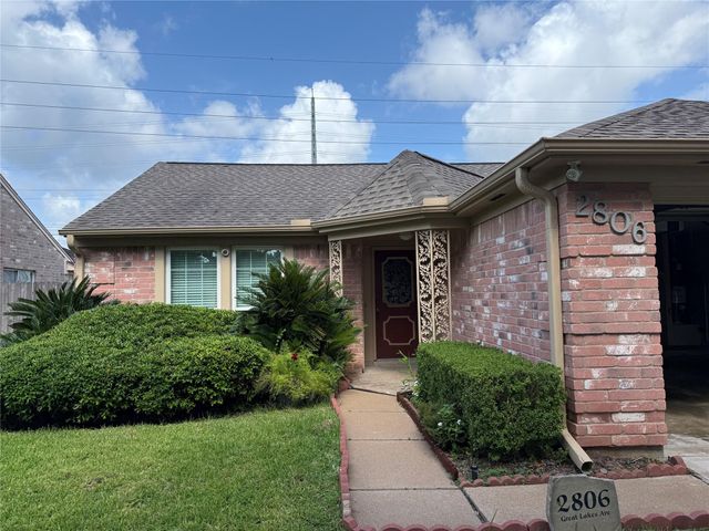 2806 Great Lakes Avenue, Sugar Land, TX 77479