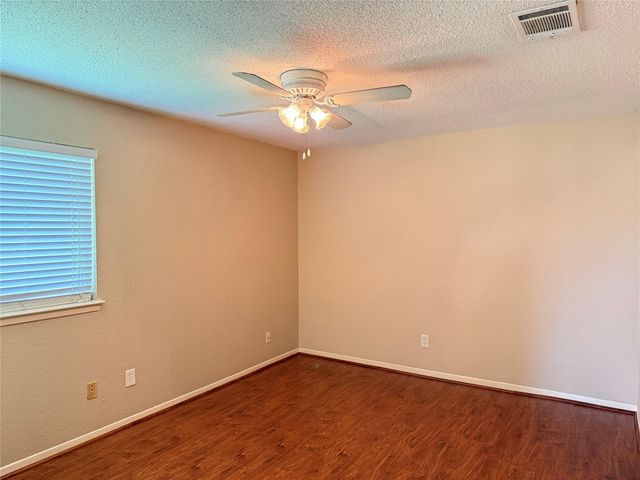 2806 Great Lakes Avenue, Sugar Land, TX 77479