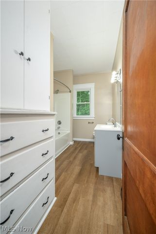 557 Weber Avenue, Akron, OH 44303