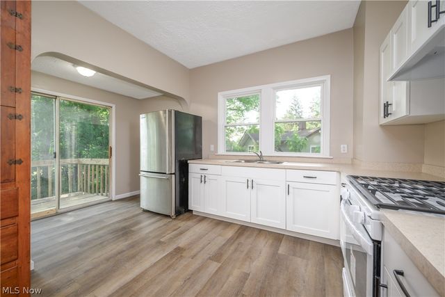 557 Weber Avenue, Akron, OH 44303