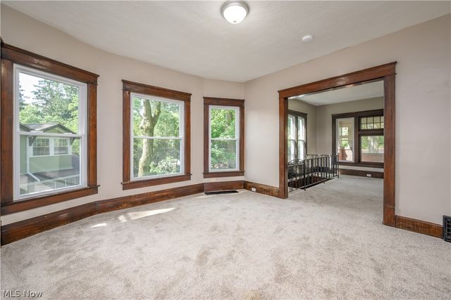 557 Weber Avenue, Akron, OH 44303