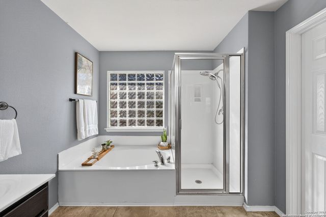 17239 Tarkio Way, San Antonio, TX 78247