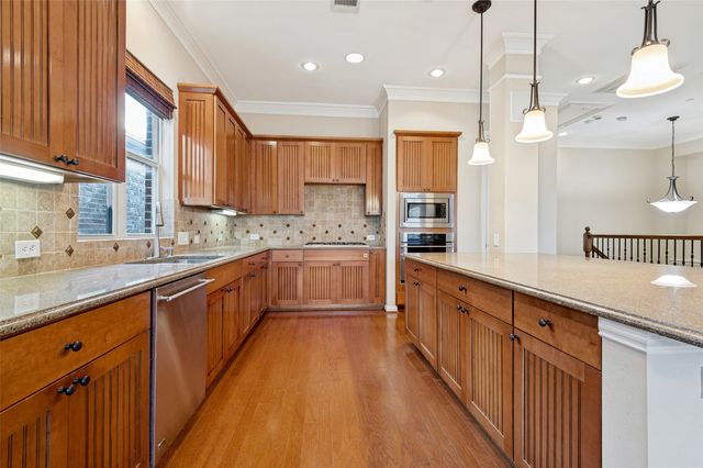 2225 Cameron Crossing, Grapevine, TX 76051