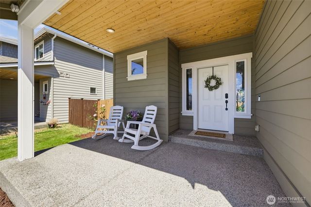 6627 S Ferdinand Street, Tacoma, WA 98409
