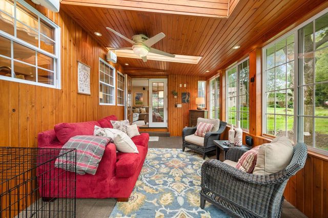 16040 Siesta LANE, Brookfield, WI 53005