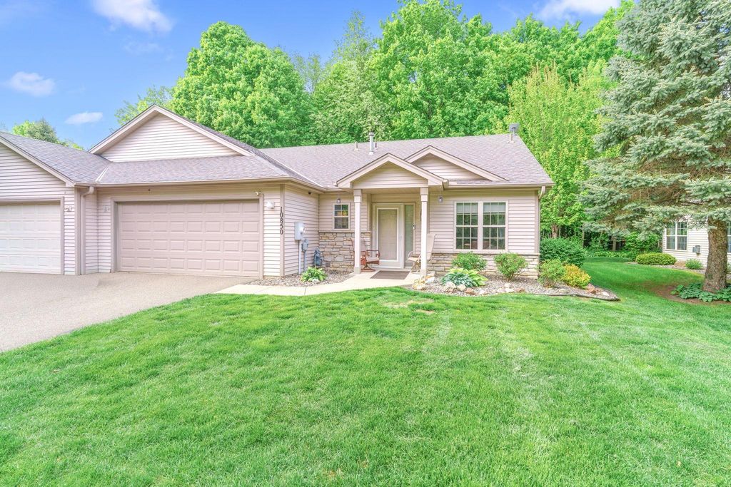 10850 Woodland Drive, Chisago City, MN 55013 — photo 2