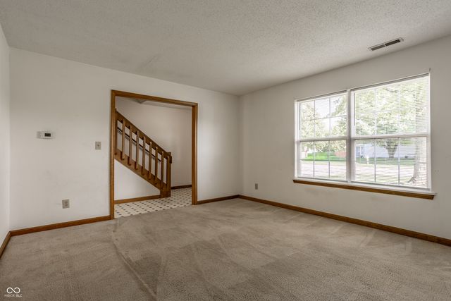 1203 Lindsey Lane, Lebanon, IN 46052