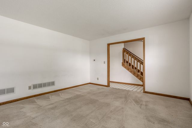 1203 Lindsey Lane, Lebanon, IN 46052