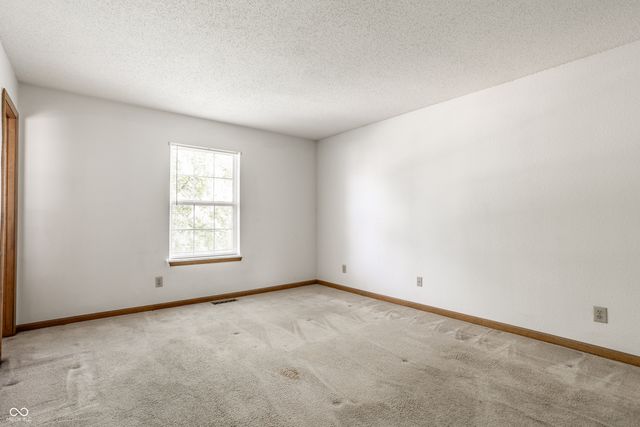 1203 Lindsey Lane, Lebanon, IN 46052