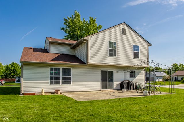 1203 Lindsey Lane, Lebanon, IN 46052