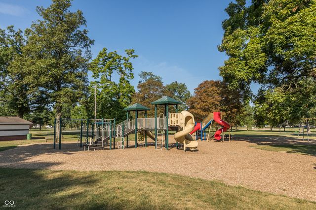 1203 Lindsey Lane, Lebanon, IN 46052