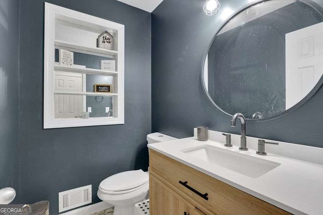 631 Cricket Hill Trail, Lawrenceville, GA 30044