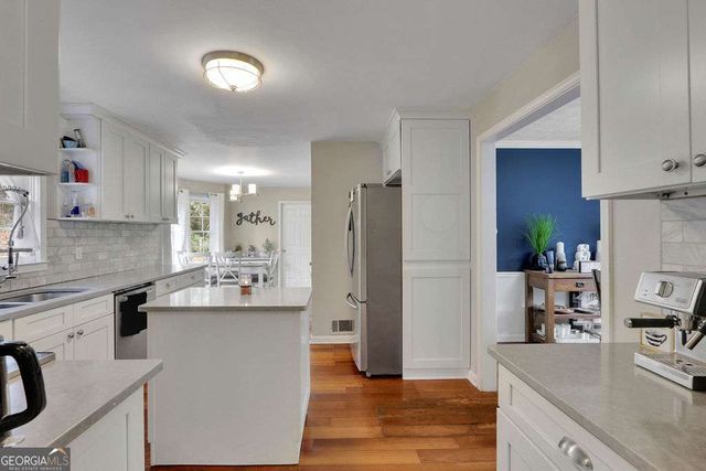 631 Cricket Hill Trail, Lawrenceville, GA 30044