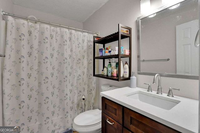 631 Cricket Hill Trail, Lawrenceville, GA 30044