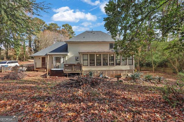 631 Cricket Hill Trail, Lawrenceville, GA 30044