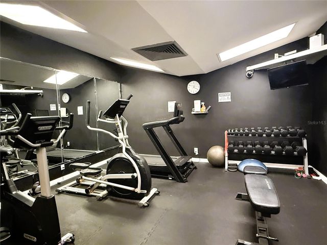 2614 COVE CAY DRIVE 204, Clearwater, FL 33760