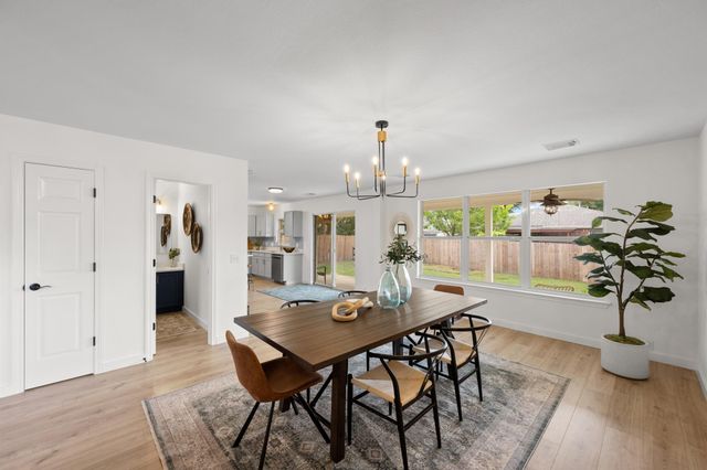 809 Tapestry CV, Pflugerville, TX 78660