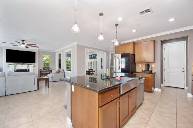 1431 Skibbereen Way, Rocklin, CA 95765