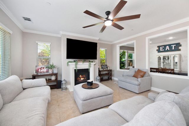1431 Skibbereen Way, Rocklin, CA 95765