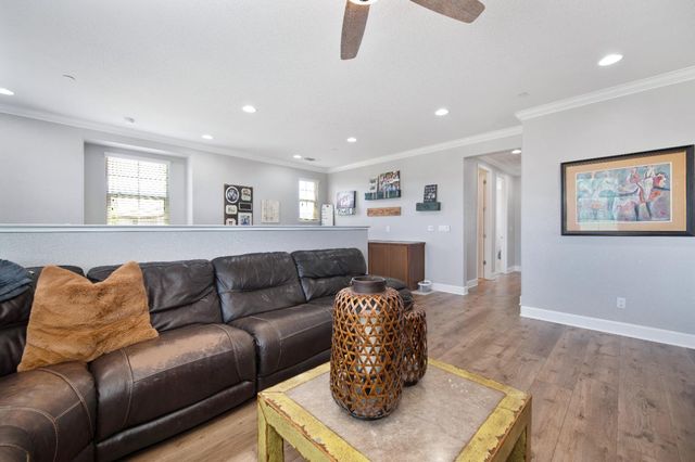 1431 Skibbereen Way, Rocklin, CA 95765