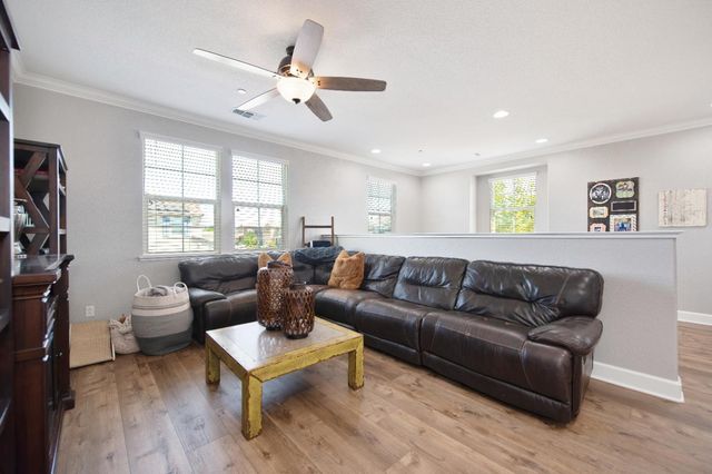 1431 Skibbereen Way, Rocklin, CA 95765