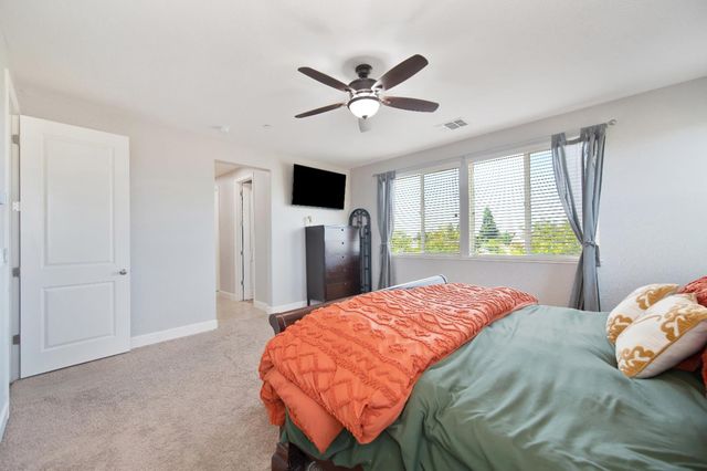 1431 Skibbereen Way, Rocklin, CA 95765