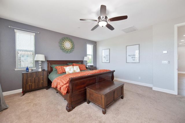 1431 Skibbereen Way, Rocklin, CA 95765