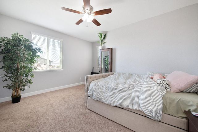 1431 Skibbereen Way, Rocklin, CA 95765