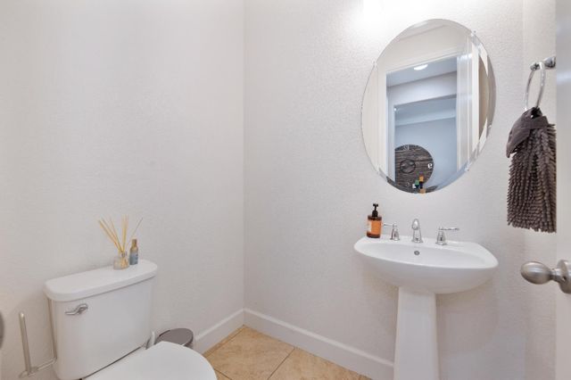 1431 Skibbereen Way, Rocklin, CA 95765
