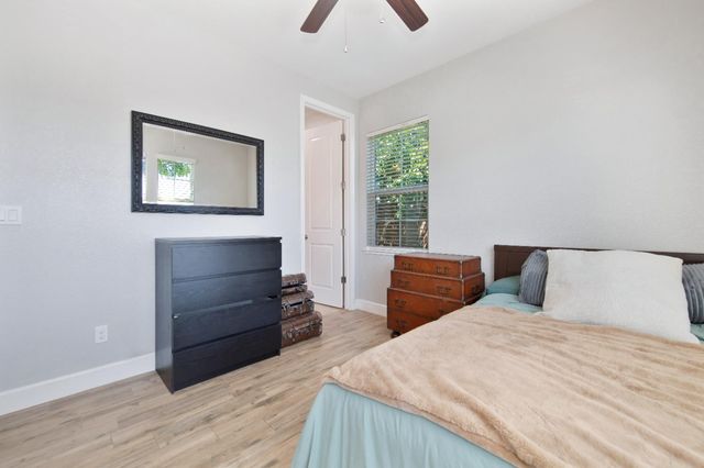 1431 Skibbereen Way, Rocklin, CA 95765