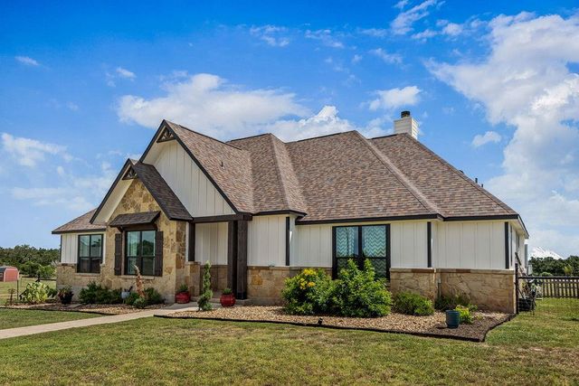 8054 Stone Mountain TRL, San Marcos, TX 78666