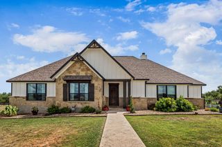 8054 Stone Mountain TRL, San Marcos, TX 78666