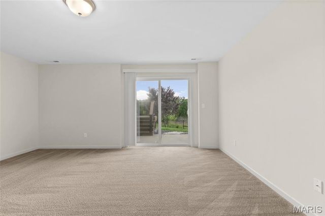 6502 Buckingham Palace Drive, Imperial, MO 63052