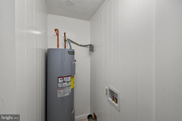 9423 BROCK RD, Spotsylvania, VA 22553