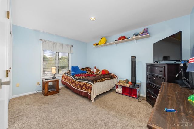 7229 W Hartford Court, West Chester, OH 45069