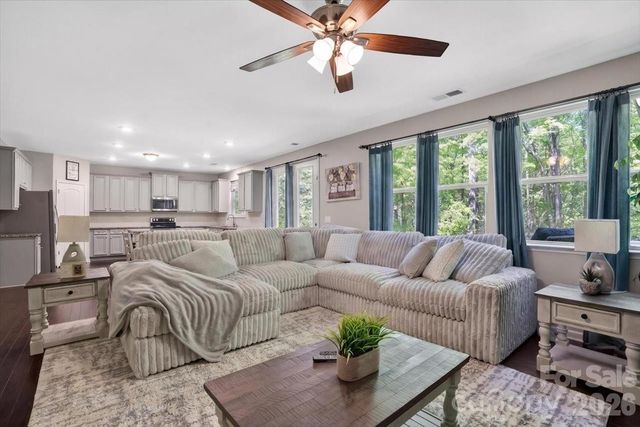 265 Meadow Oaks Drive SE, Concord, NC 28025