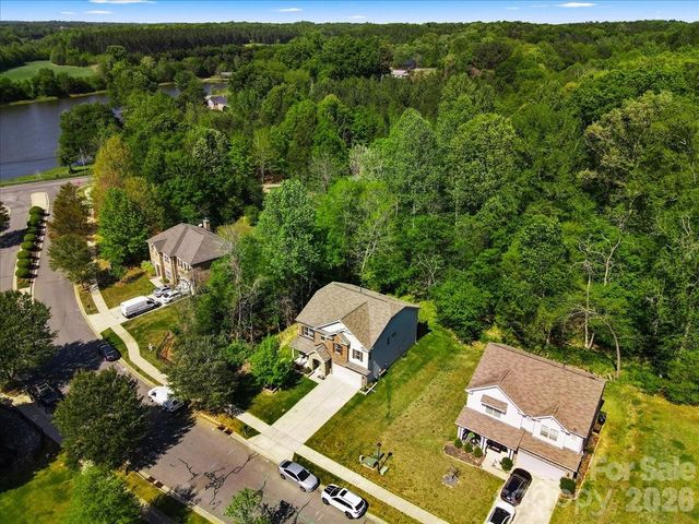265 Meadow Oaks Drive SE, Concord, NC 28025