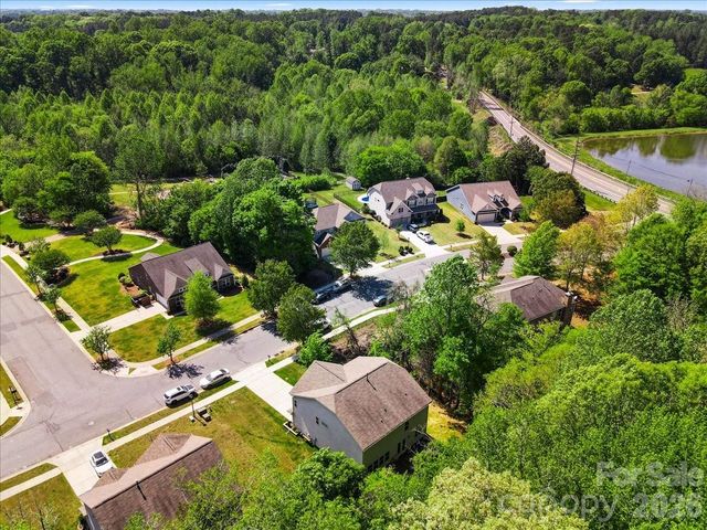 265 Meadow Oaks Drive SE, Concord, NC 28025