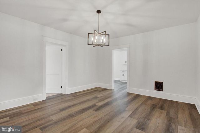 127 W HARRISBURG ST, Dillsburg, PA 17019