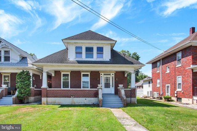 127 W HARRISBURG ST, Dillsburg, PA 17019