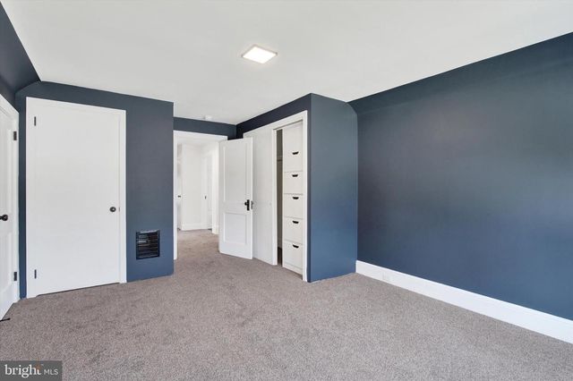 127 W HARRISBURG ST, Dillsburg, PA 17019