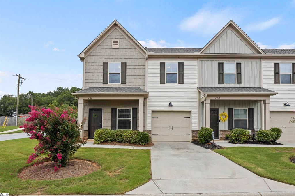 201 Fern Hollow Way, Mauldin, SC 29662