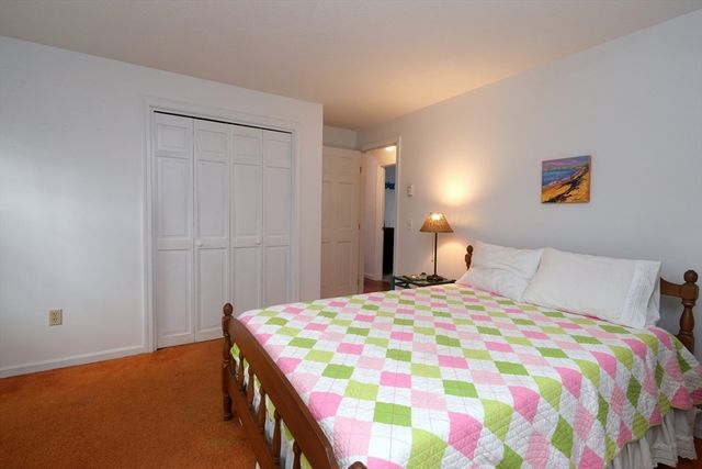 6 Hathorne Ln, Orleans, MA 02653