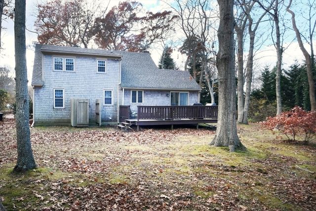 6 Hathorne Ln, Orleans, MA 02653
